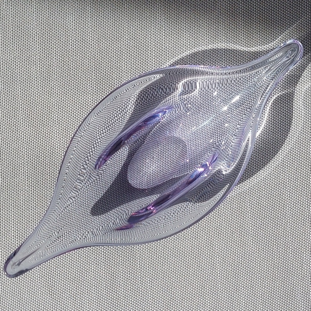 Neodymium glass dish - Picture 3 of 9